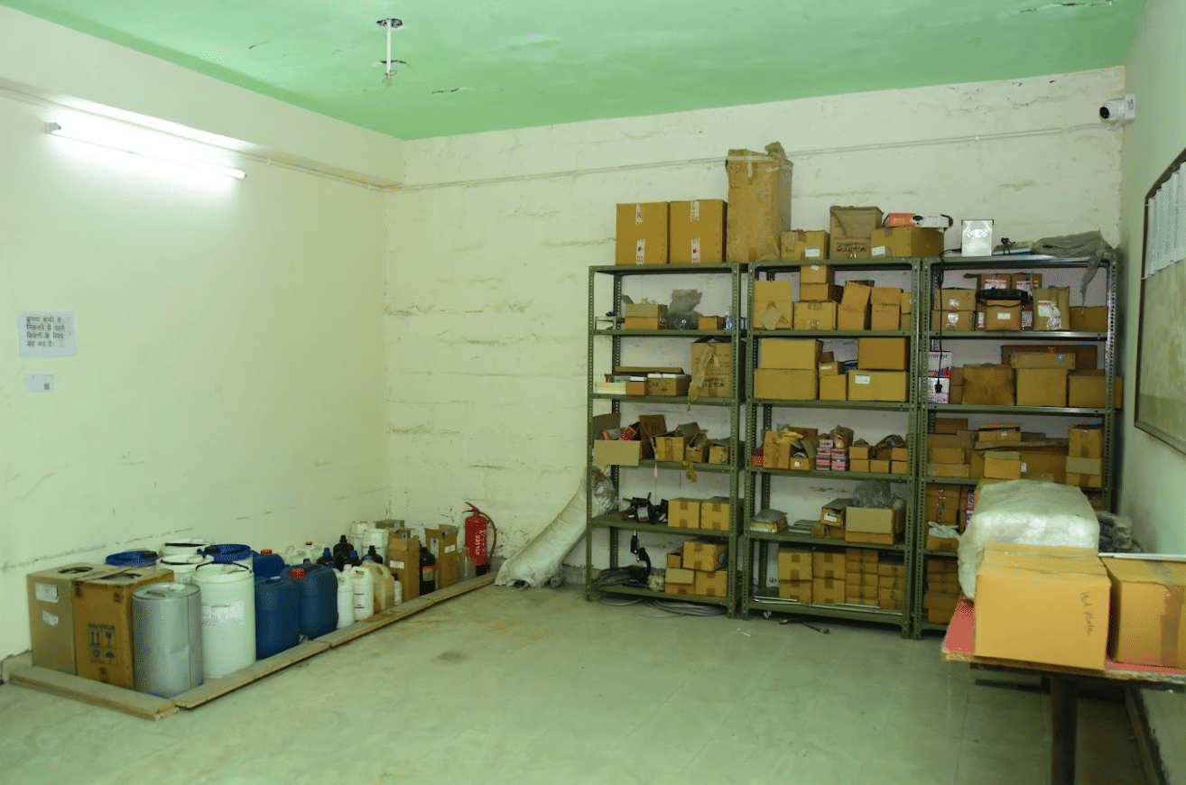 Biyani Institute of Pharmaceutical Sciences Jaipur Science Lab photo 5